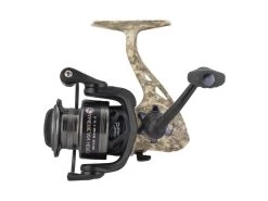 Lews American Hero Camo Spinning Reel